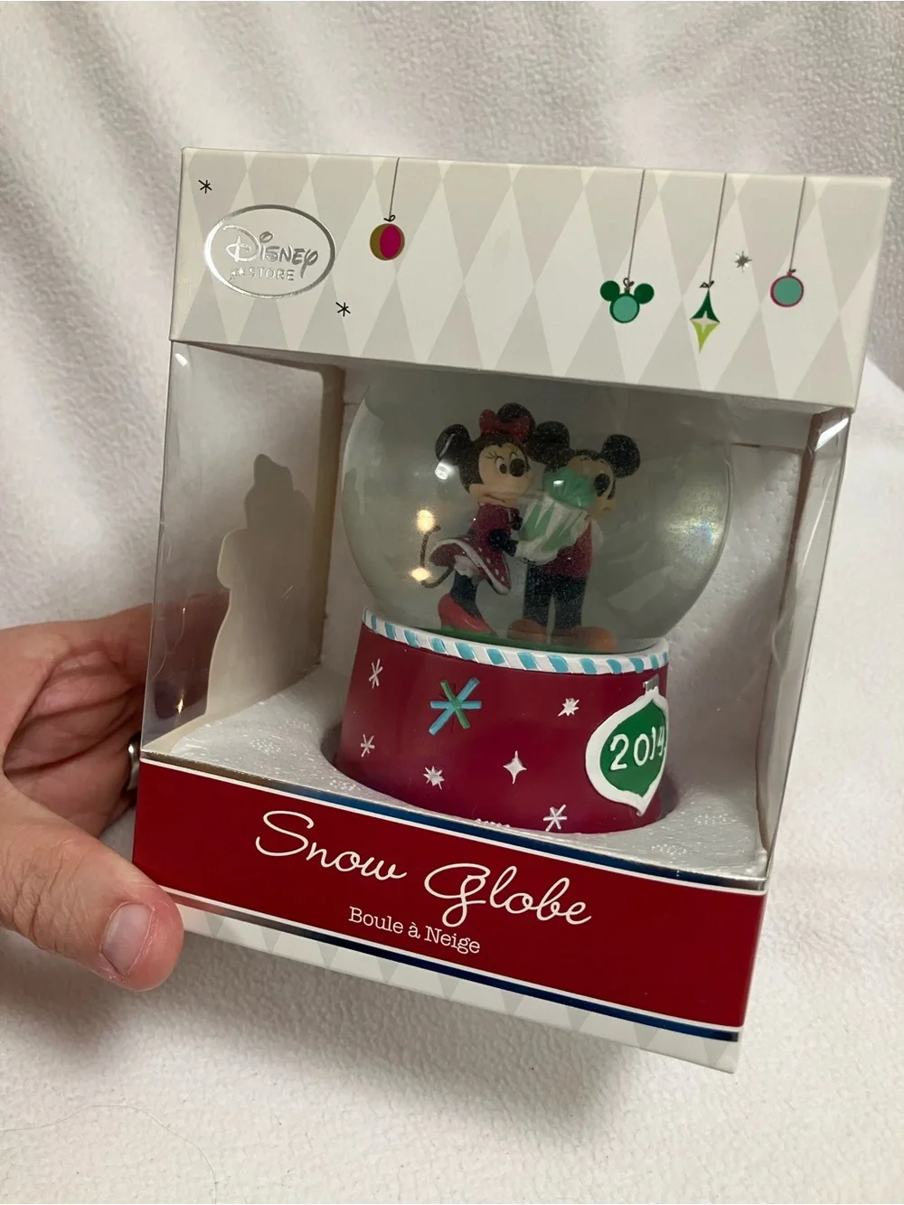 2014 Disney Store Mickey and Minnie Mouse Holiday Snow Globe NIB